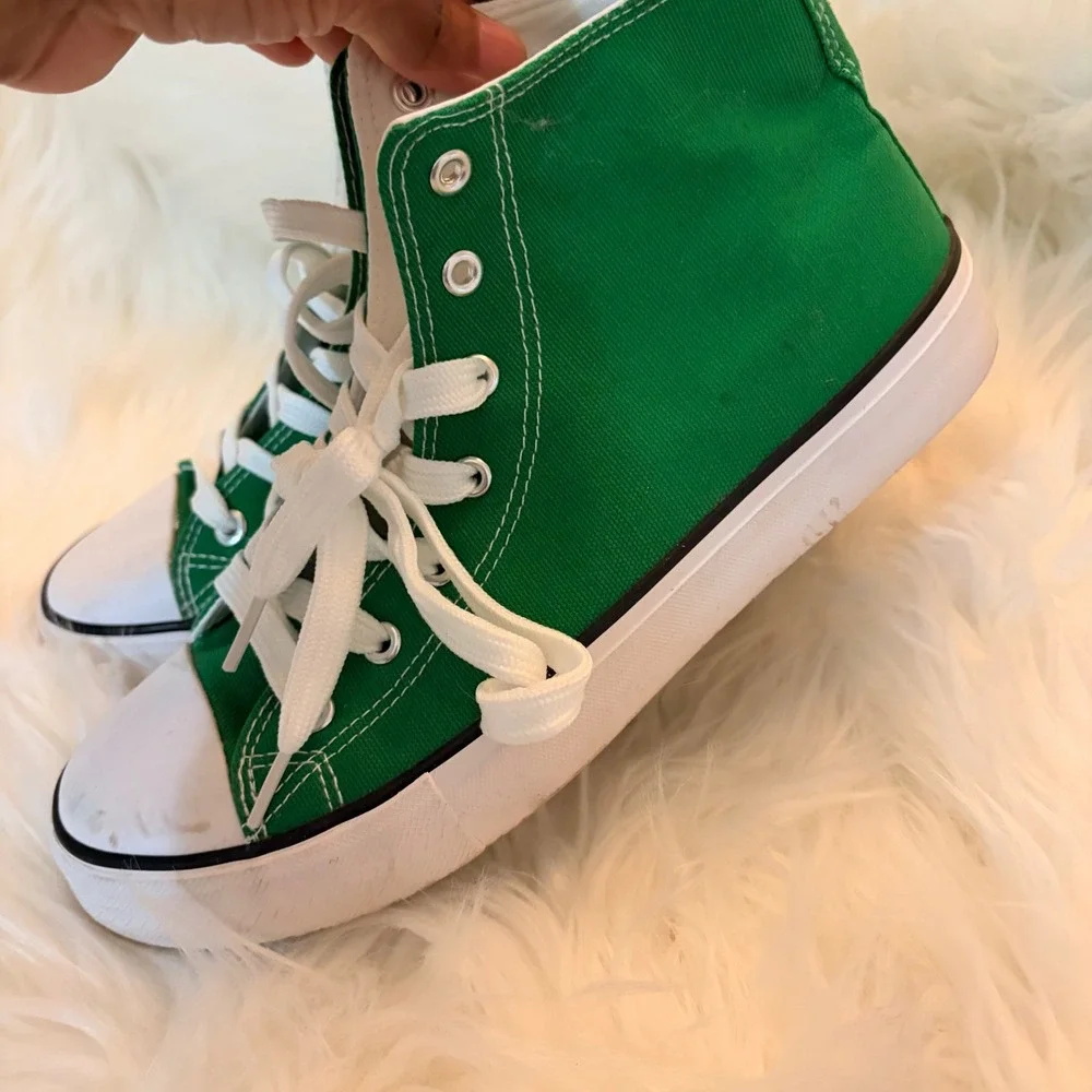 Unbranded High Top Sneakers Womens 8 Green Good Canvas Lace Up CASUAL RETRO